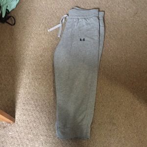Under armour cropped joggers